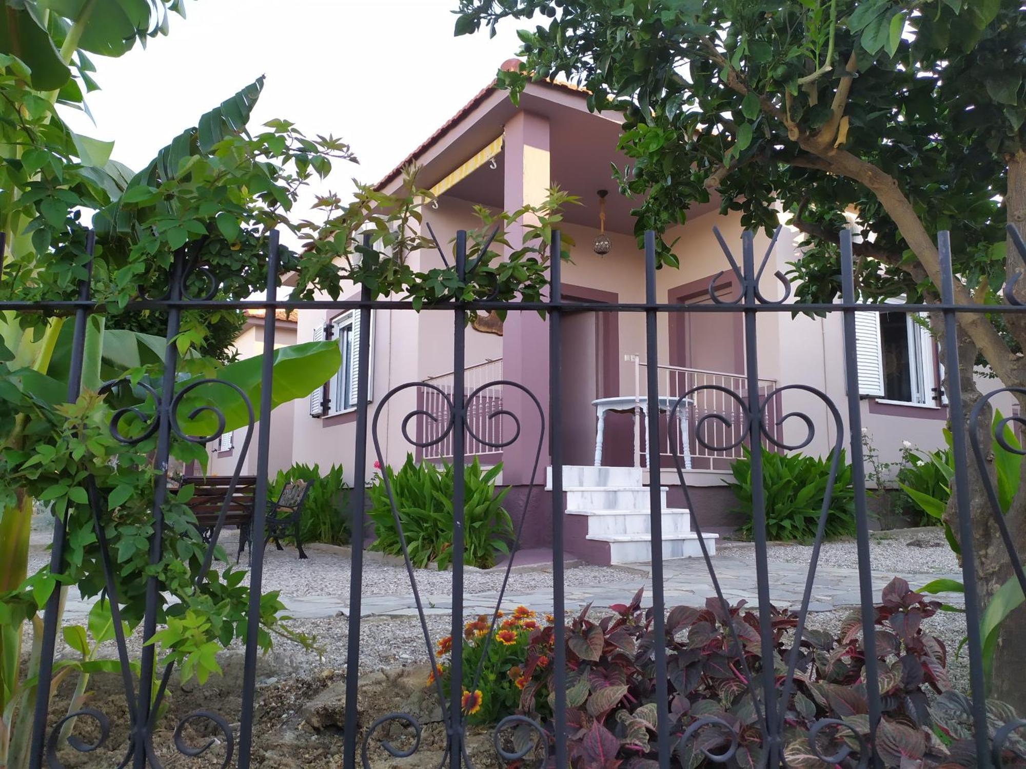 Nymphes Villa Selianítika Rom bilde