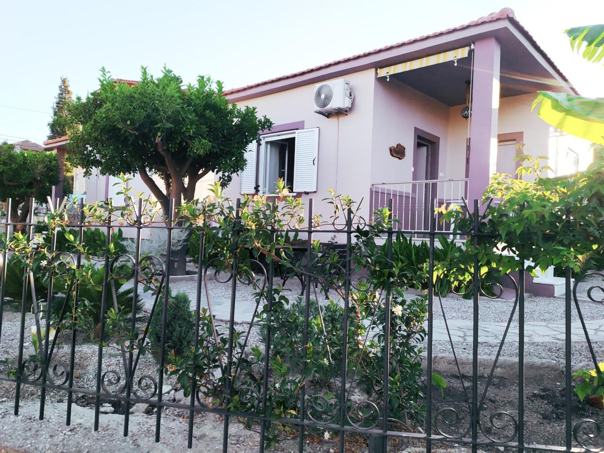 Nymphes Villa Selianítika Rom bilde